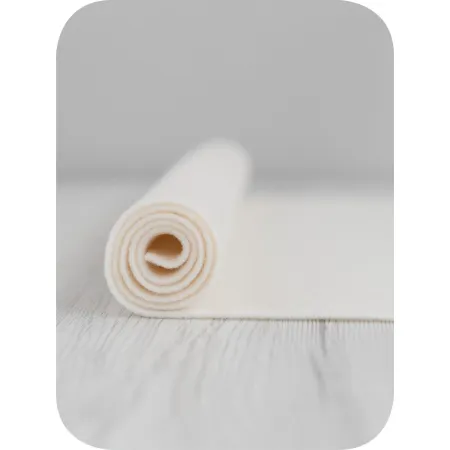 Filc wełniany 3mm MLECZNY BIAŁY ECRU 30x30cm dekoracyjny