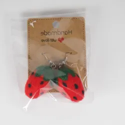 Kolczyki filcowe z wełny merino  - TRUSKAWKA