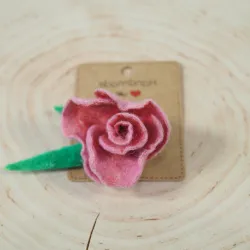 Broszka filcowa kwiat Różowy mały