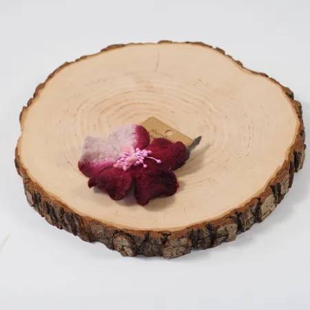 Damska broszka filcowa kwiat Bordowy