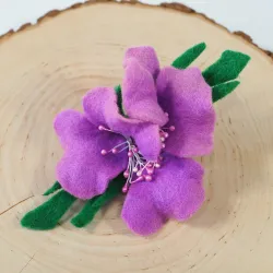 Damska broszka filcowa kwiat