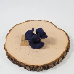 Damska broszka filcowa kwiat