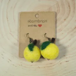 Kolczyk filcowy owoc Jabłko Żółte