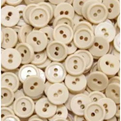 Guziki dwudziurkowe plastykowe 10 mm BEŻOWY