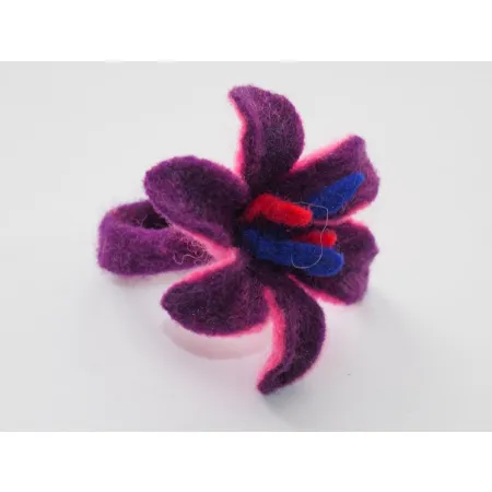 Pierścionek z wełny wzór 13