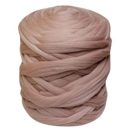 Wełna czesankowa do wyplatania koców 4,5 kg CAPPUCINO #76