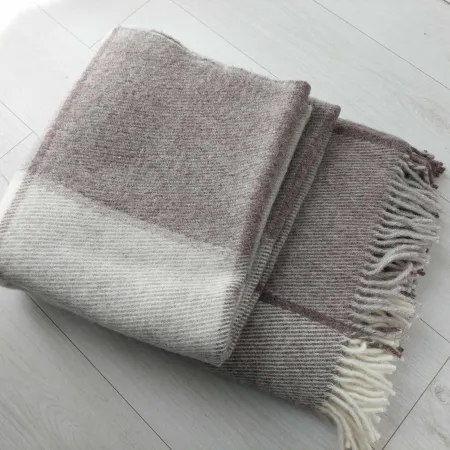 Wełniany pled narzuta koc z nowozelandzkiej wełny merino 170x210cm