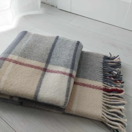 Wełniany pled narzuta koc z wełny merynos 140x205 cm