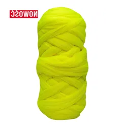 Wełna czesankowa ZIELONY NEON #143 do filcowania i wyplatania koców