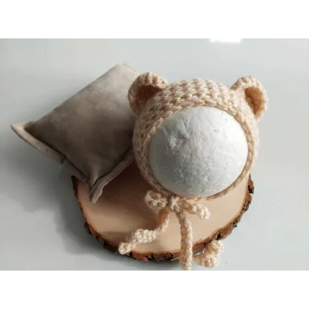 Czapeczka Misia z Poduszką do sesji fotograficznej noworodka BEŻ