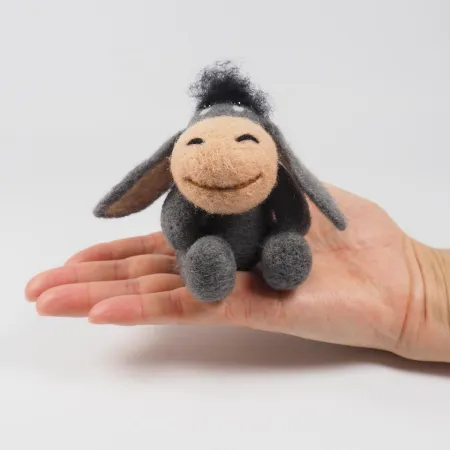 Osiołek osioł filcowe do fotografii noworodkowej
