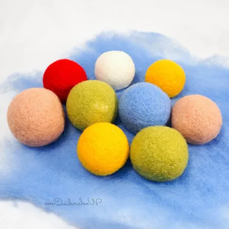 BŁĘKIT - Chmurka wełniana do wypełnienia koszy do sesji noworodkowej