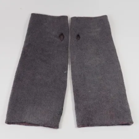 Mitenki filcowe szare w kwiaty z wełny