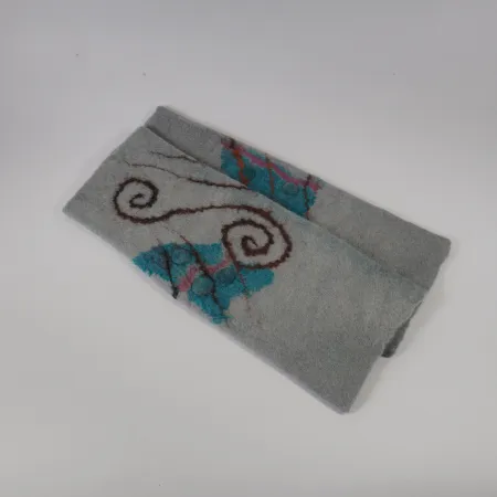Mitenki filcowe jasno szare ze wzorami z wiskozy