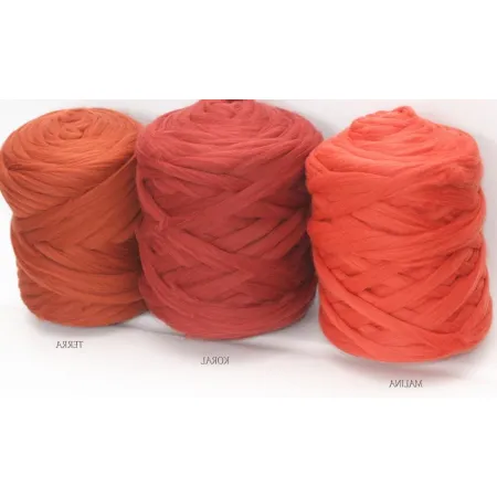 Wełna czesankowa TERRA #8 do filcowania i wyplatania koców