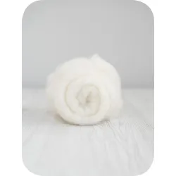 Wełna w błamie do filcowania 19mic Biały naturalny merynos australijski