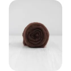 Wełna w błamie do filcowania 19mic Czekoladowy merynos australijski