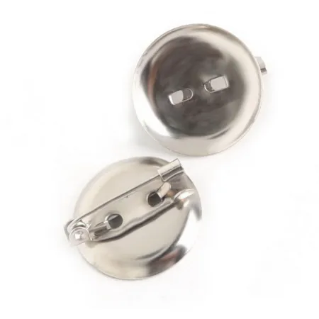 Baza do broszek okrągła o średnicy 25 mm.