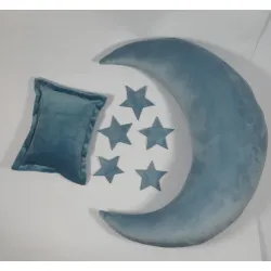 Poduszka Księżyc i gwiazdy do sesji noworodkowej BŁĘKITNY velvet