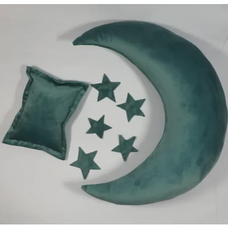Poduszka Księżyc i gwiazdy do sesji noworodkowej SZMARAGDOWY velvet