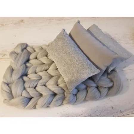 Kocyk czesankowy do sesji noworodkowej MELANŻ SREBRNY