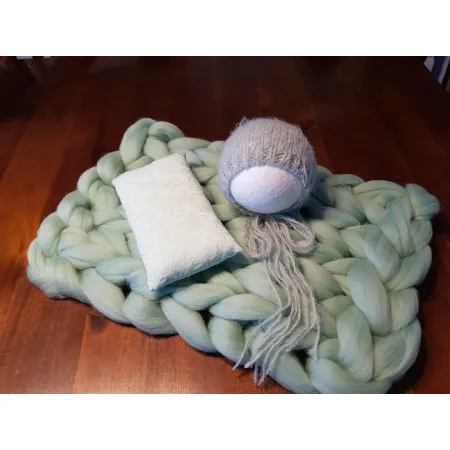 Kocyk czesankowy do sesji noworodkowej MIĘTA