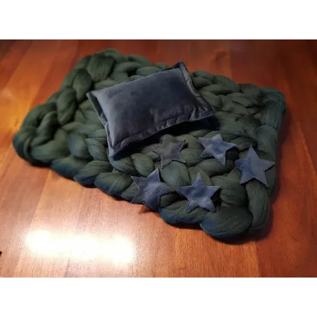 Kocyk czesankowy do sesji noworodkowej ZIELONY BUTELKOWY