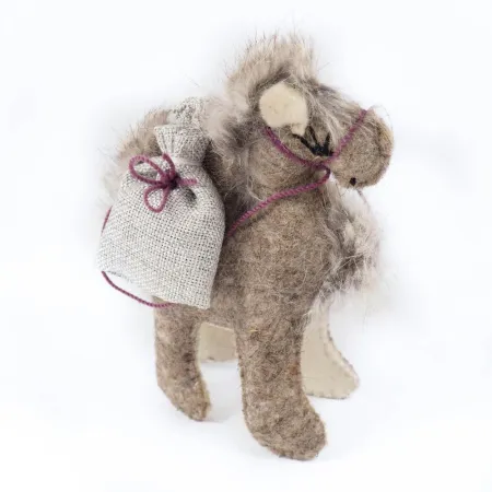 Filcowy wielbłąd z sakiewką filcu i futra dla dzieci