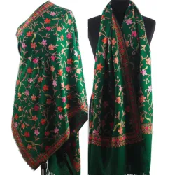 Damski wełniany szal merinos haftowany Zielony kolorowy