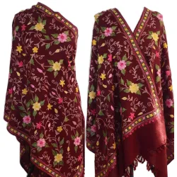 Damski bordowy wełniany szal merino z haftem w kwiaty