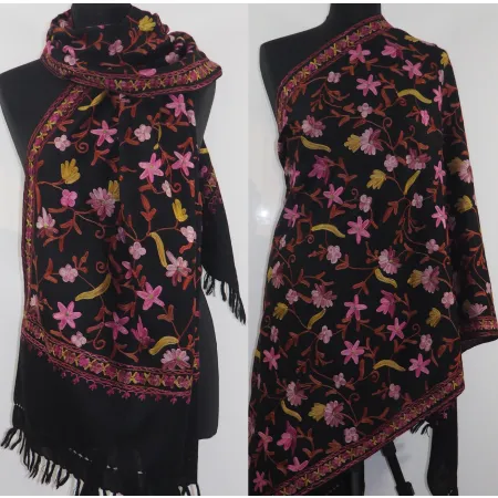 Damski wełniany szal merinos haftowane kolorwe kwiaty