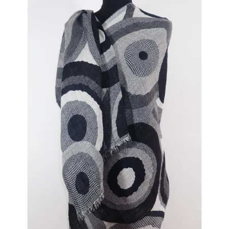 Duży wełniany damski szal w odcieniach szarości