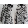 Damski szal wełniany merynos dwustronny Biało czarny