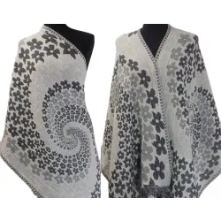 Damski wełniany szal merynosów w odcieniach szarości