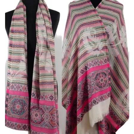 Stylowy damski wełniany szal dwustronny w kwiaty i wzory azteckie