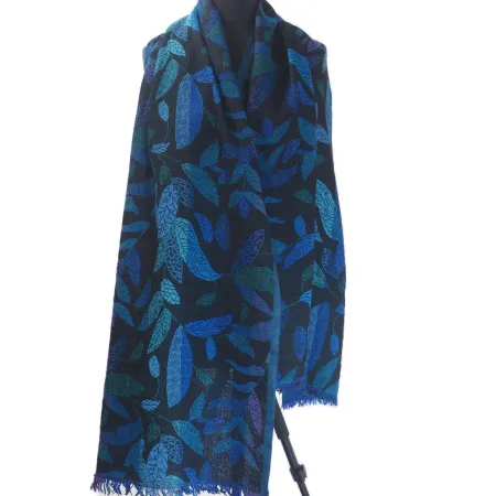 Elegancki granatowy damski szal w liście z wełny z merynosów